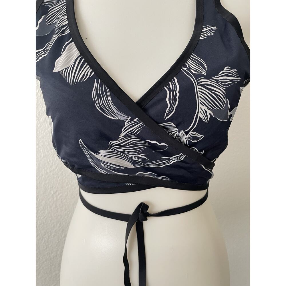 Athleta Swim Bikini Top Swimwear Multicolor Floral Wrap Fiore - Picture 2 of 9